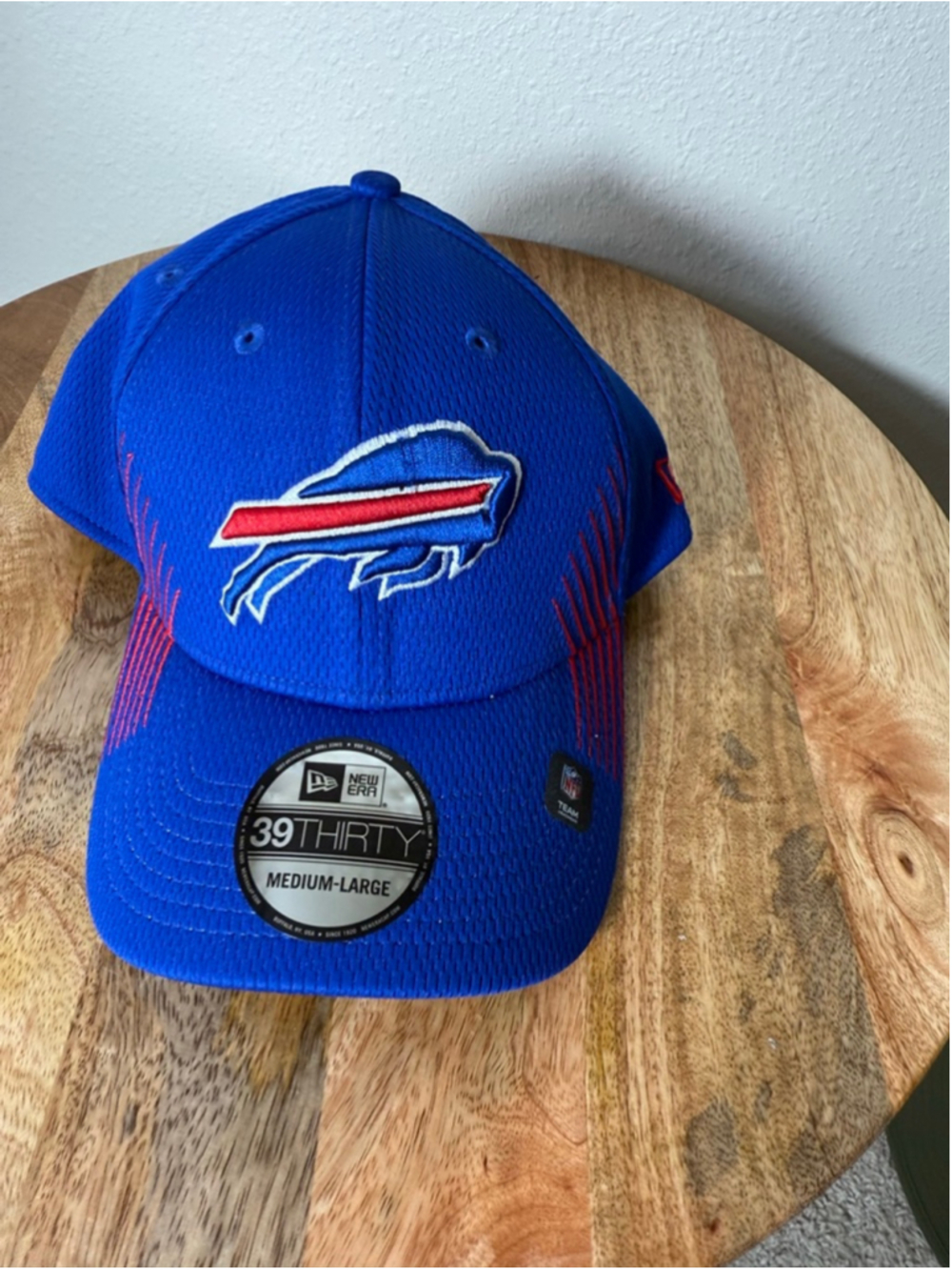 New Era Blue Buffalo Bills 39Thirty Fitted Hat One Size